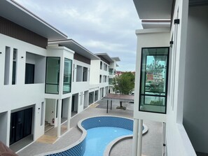 Alberca al aire libre 