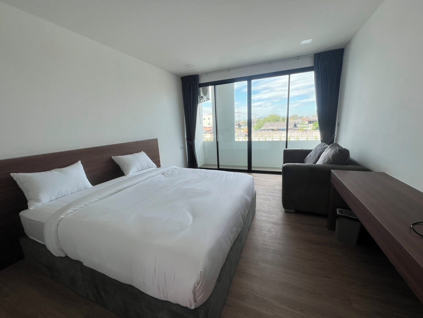 Wifi gratis y ropa de cama 