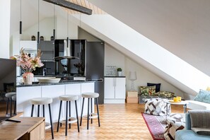 Interior - Scandi City Loft | Balcony | Bath | AirCon (Helsinki)