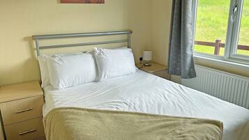 2 bedrooms