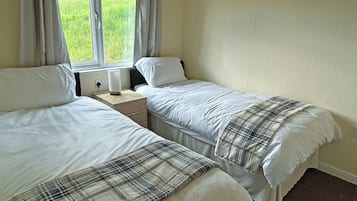 2 bedrooms