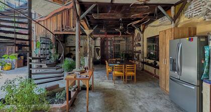 Casa del Tunel Lodge