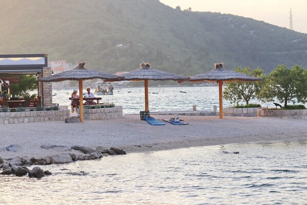 Beach nearby - Apartment Relax Ston - Two Bedroom Apartment with Terrace (Ston)