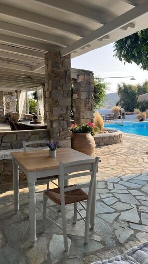 Iron/ironing board, free WiFi, bed sheets - Paros Casa Privé (Paros)