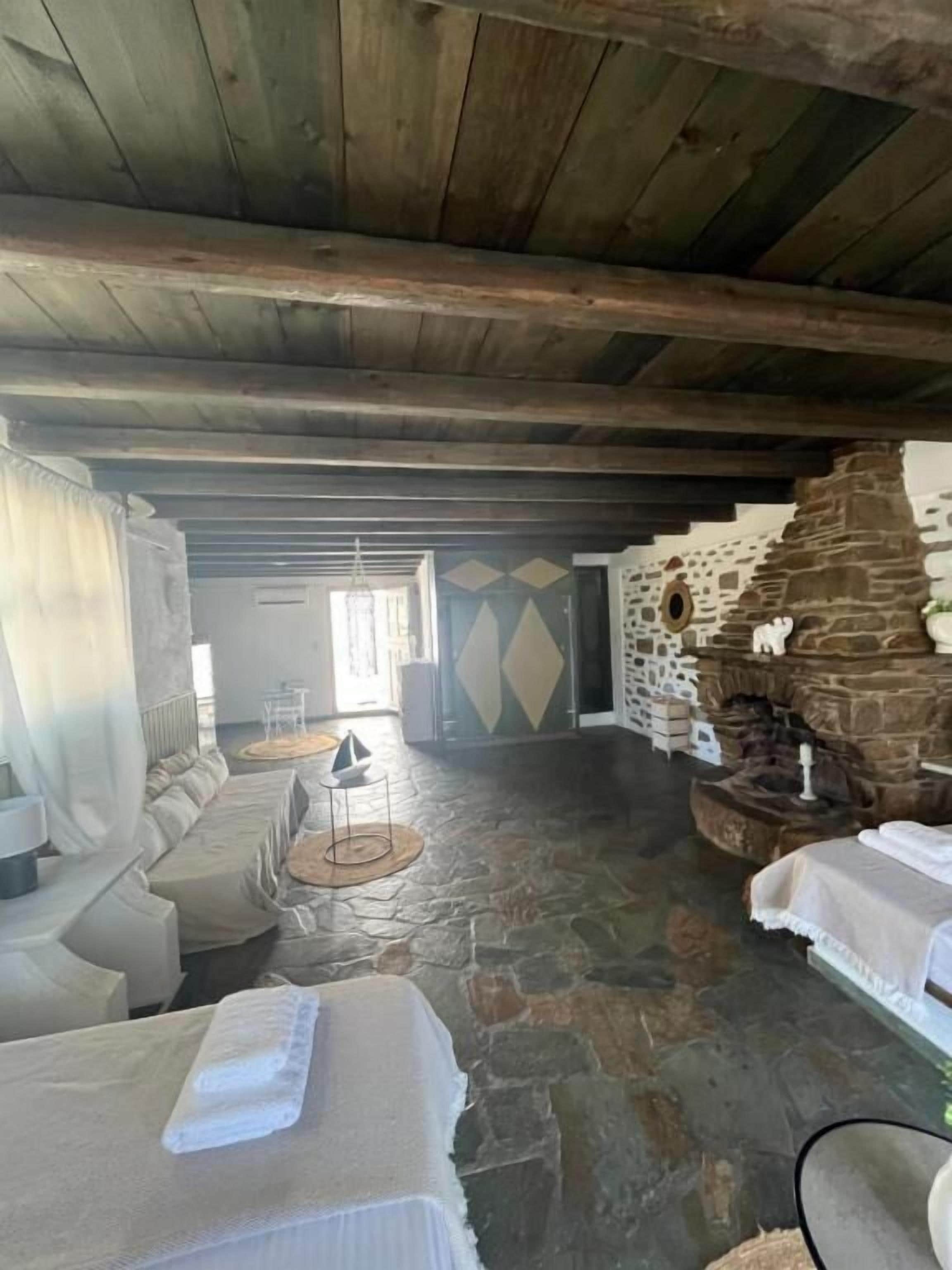 Studiosuite – deluxe, fjellutsikt | Strykejern/-brett og wi-fi (inkludert)