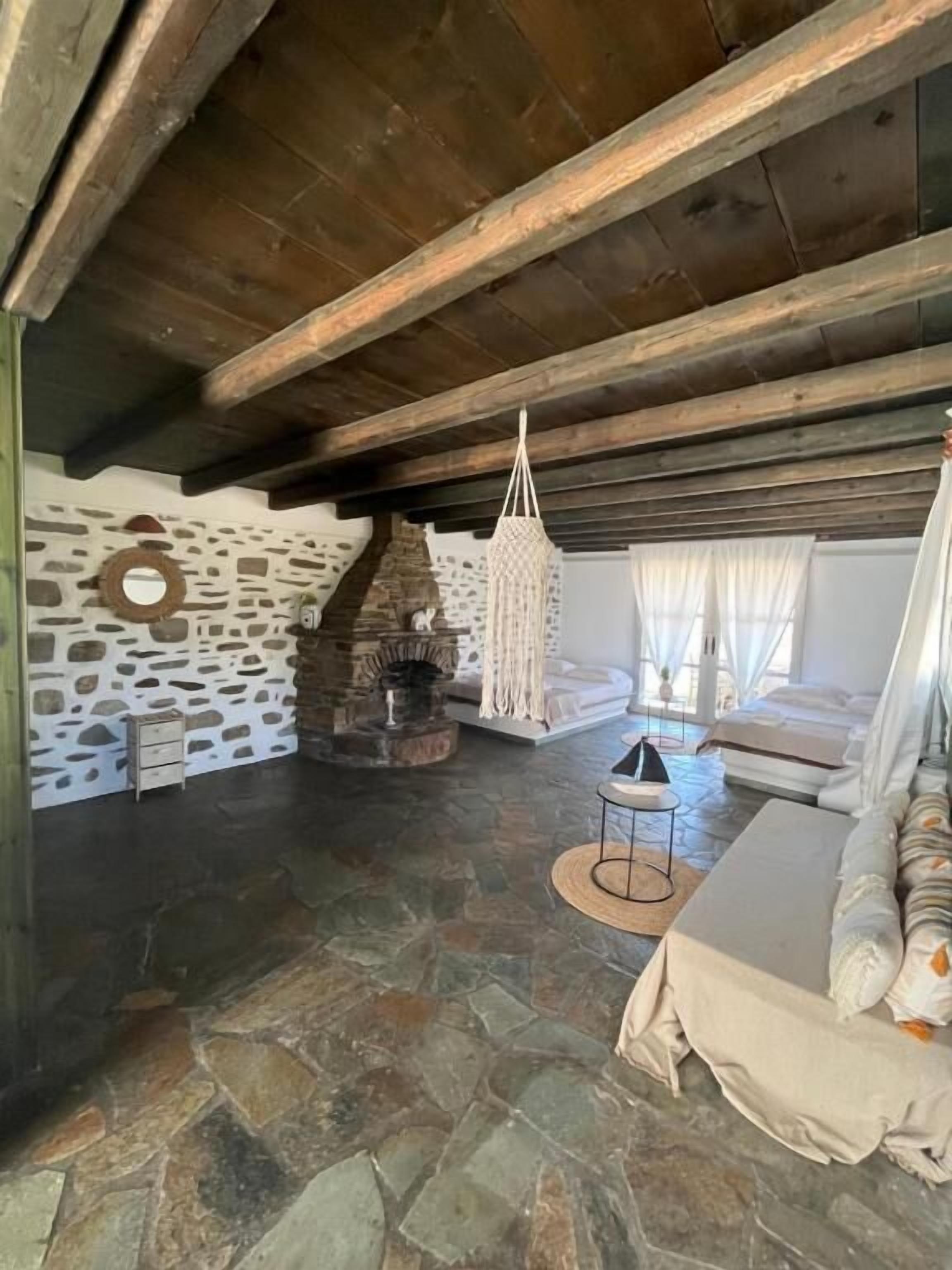 Studiosuite – deluxe, fjellutsikt | Strykejern/-brett og wi-fi (inkludert)