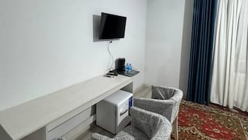 Skrivebord, skrivebord for bærbar PC, blendingsgardiner og lydisolert