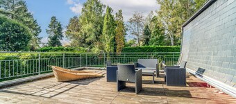 COSY WITH JACUZZI & BIG TERRACE & PARKING, 5' of KIRCH