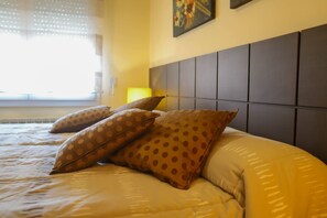 3 Schlafzimmer, Bügeleisen/Bügelbrett, Bettwäsche