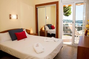 2 bedrooms, bed sheets - 42.00 S'Agaró Caoca A6  Apartment with beautiful views (Sant Feliu de Guixols)