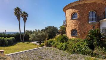 Overnattingsstedets uteomrÄder