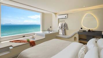 Signature Double Room, Sea View | Premium bedding, minibar, individually decorated, individually furnished