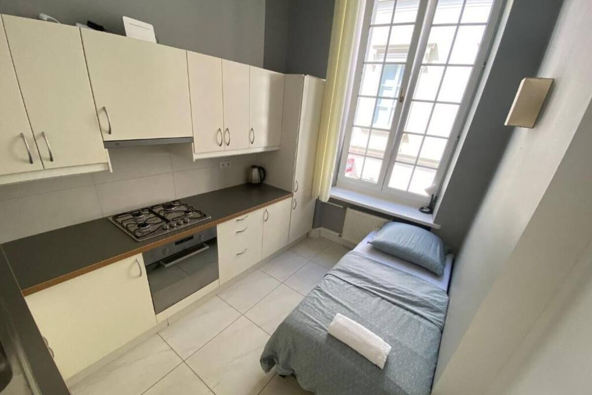 Classic Room, 1 Single Bed | Desk, laptop workspace, iron/ironing board