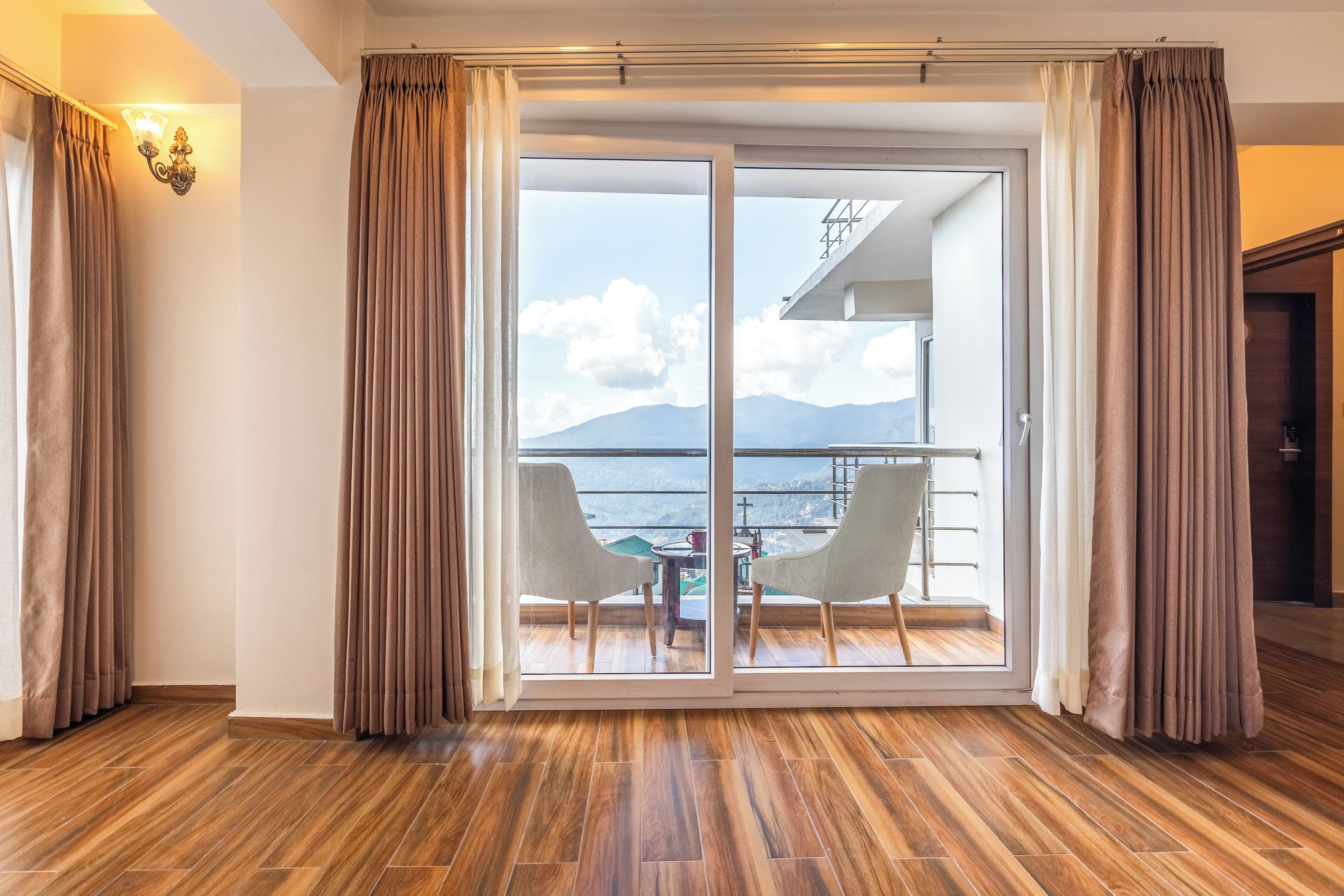 Valley View Premier Room with Balcony | 阳台