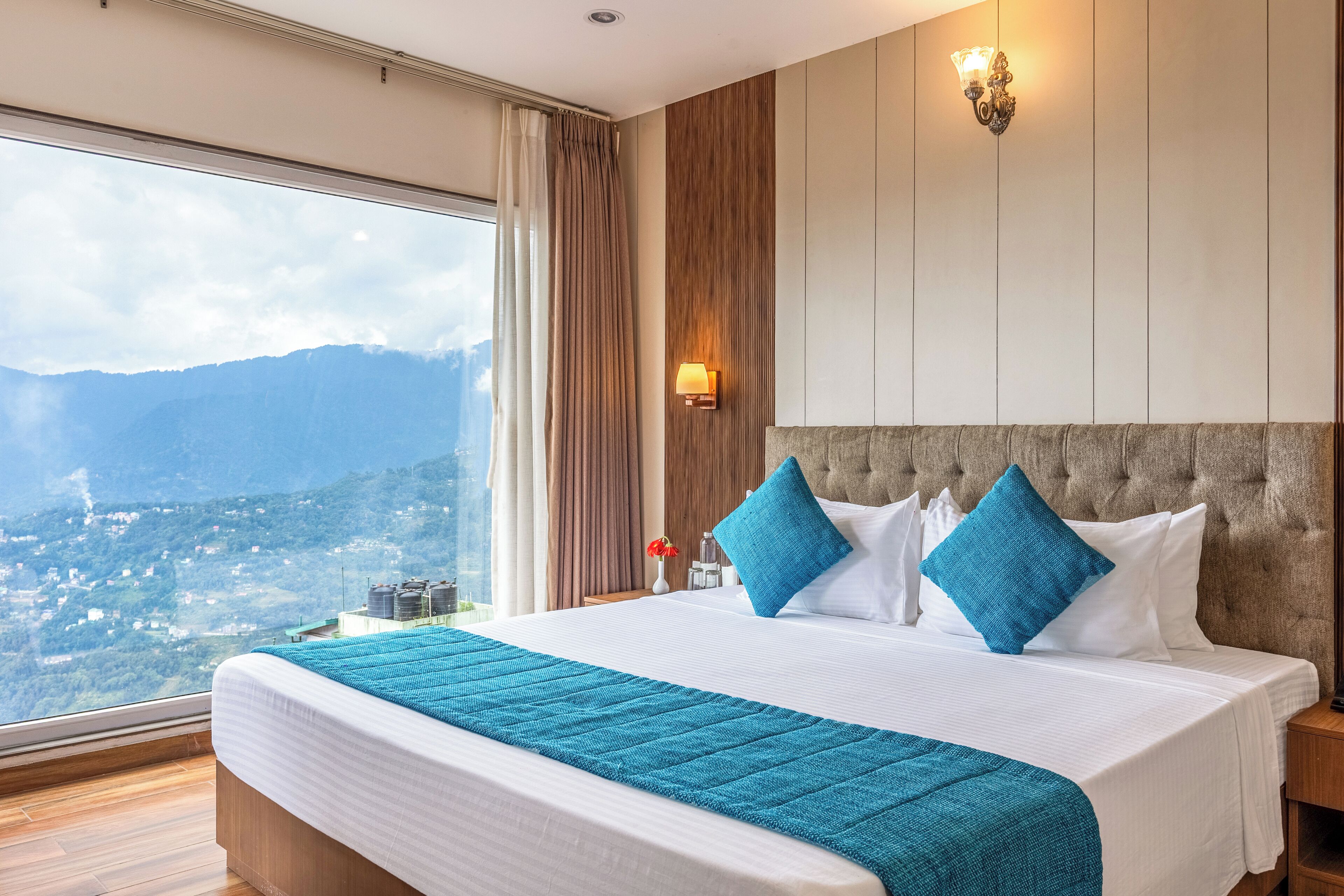 Valley View Room with Balcony