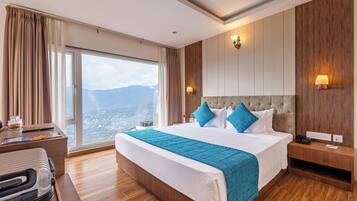 Valley View Room with Balcony | Truy cập Internet không dây miễn phí