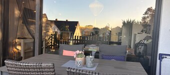 Apartment "Where Business and Relaxing Meet" with Terrace, Garden & Wi-Fi