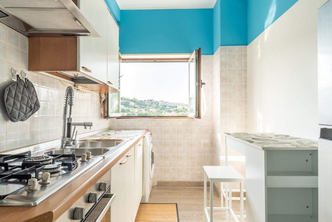 Fridge, microwave, dishwasher, toaster