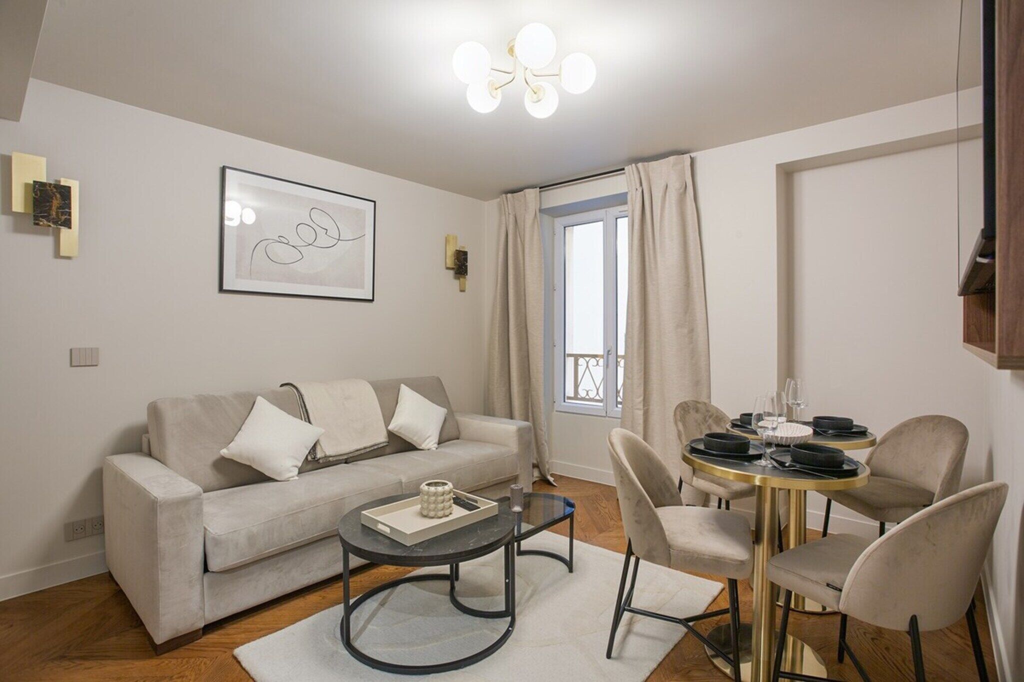 TV connectée, espaces bureaux