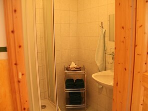 Haartrockner, Handtücher