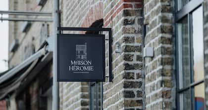 Maison Heromie a cosy holiday home in Damme on the Damme canal 8 people