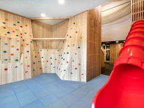 Children's area - Single room, shower, WC - JUFA Hotel Weiz (Weiz)