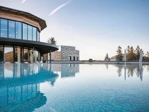 Pool - Family room with balcony - Almwellness Hotel Pierer (Teichalm)