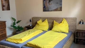 Fer et planche à repasser, Wi-Fi, literie fournie