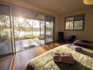 Deluxe-Ferienhütte, Blick auf die Lagune | Hochwertige Bettwaren, Bettwäsche, Rollstuhlgeeignet