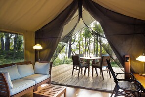 أغطية فراش متميزة وملاءات أسرّة وتسهيلات لدخول الكراسي المتحركة