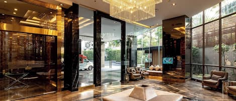Condo, 1 Bedroom, Accessible, Balcony | Lobby