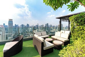 Condo, 1 Bedroom, Accessible, Balcony | Terrace/patio - Free Airport Pick Up Rooftop Pool Gym Near BTS Emquartier Shopping City Center (Bangkok)