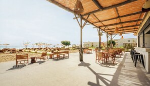 2 bars/lounges, cocktail bar - Ekati Mare Lifestyle Resort (Corfu)