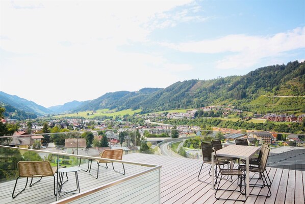 LOFT with private sauna | Terrace/patio - Boutique Aparthotel Chalets Coburg (Schladming)