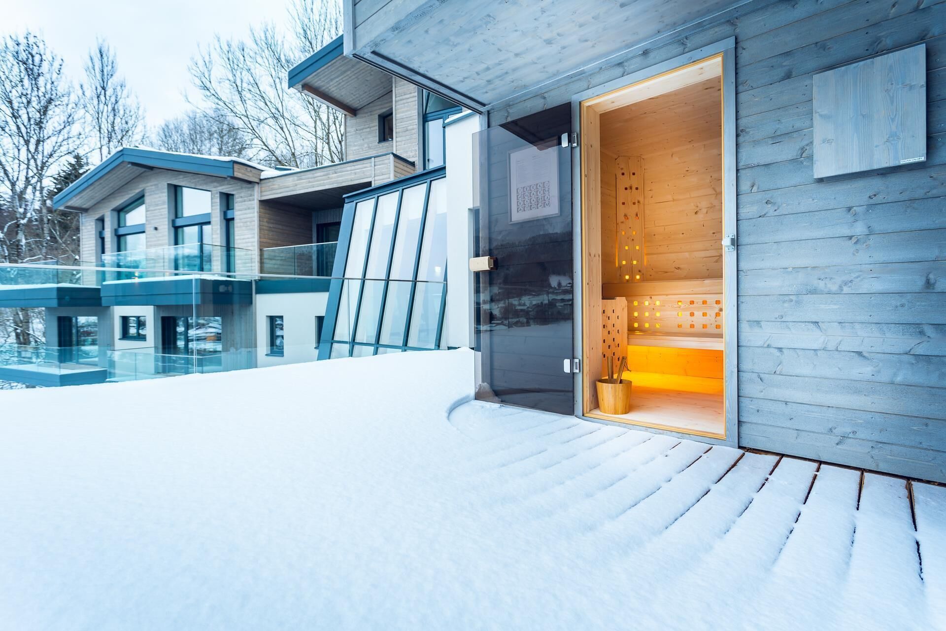 ON TOP with private sauna | Terrace/patio