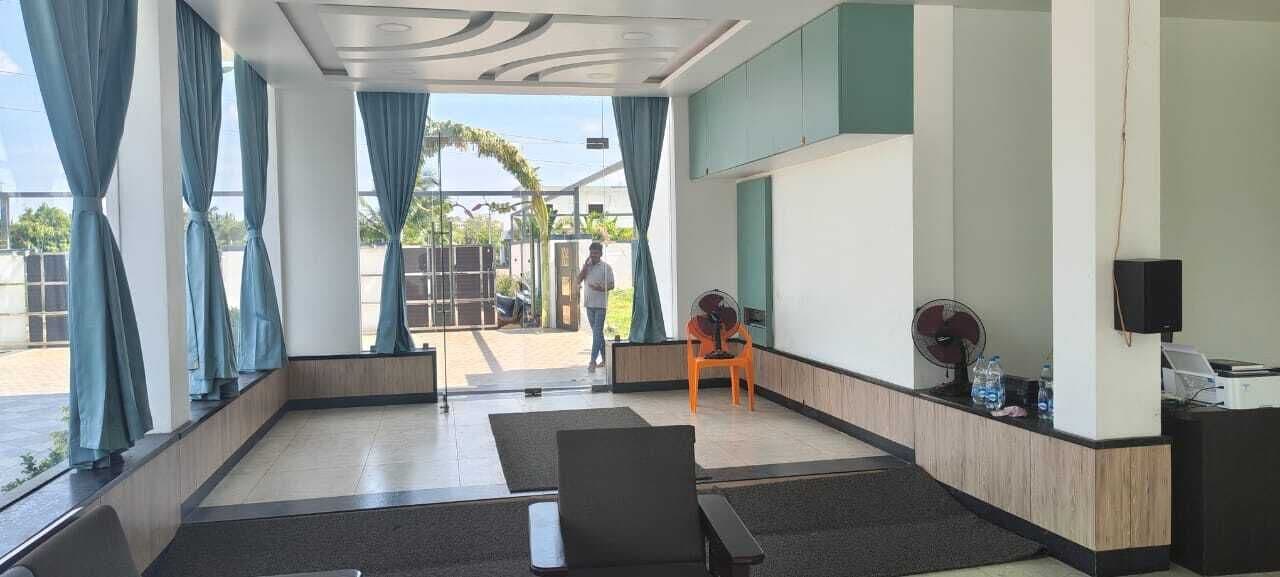 デスク、ノートパソコン用作業スペース、WiFi (無料)