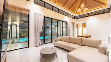 Villa | Living area
