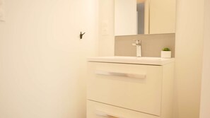 تجهيزات دش، مناشف