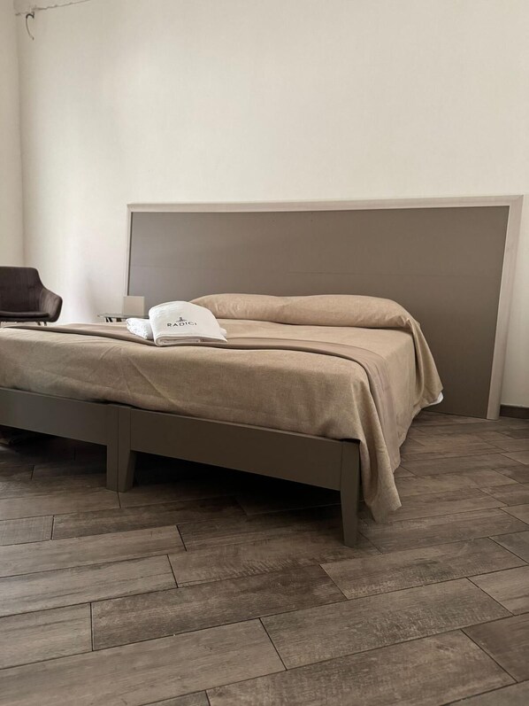 Double Room, Balcony | Free WiFi