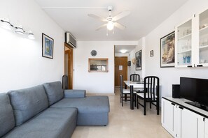 TV - CENTRAL PARK APARTMENTS (Salou)