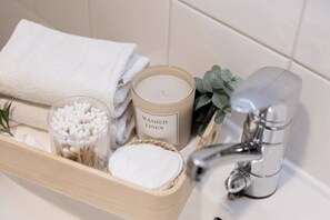 Hiustenkuivaaja, pyyhkeet