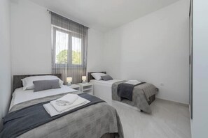 2 bedrooms, iron/ironing board, WiFi, bed sheets - Villa Mel-Mari 2 (Prelog)