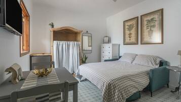 Fer et planche Ă repasser, Wi-Fi, draps fournis