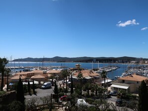 Marina - Résidence Eleganza by Interhome (Le Lavandou)