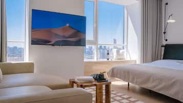 Minibar, individually furnished, free WiFi, bed sheets