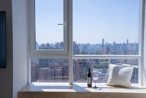 Classic Double Room, City View | Free WiFi, bed sheets - Shanghai Hills & Fan Stay (Shanghai)