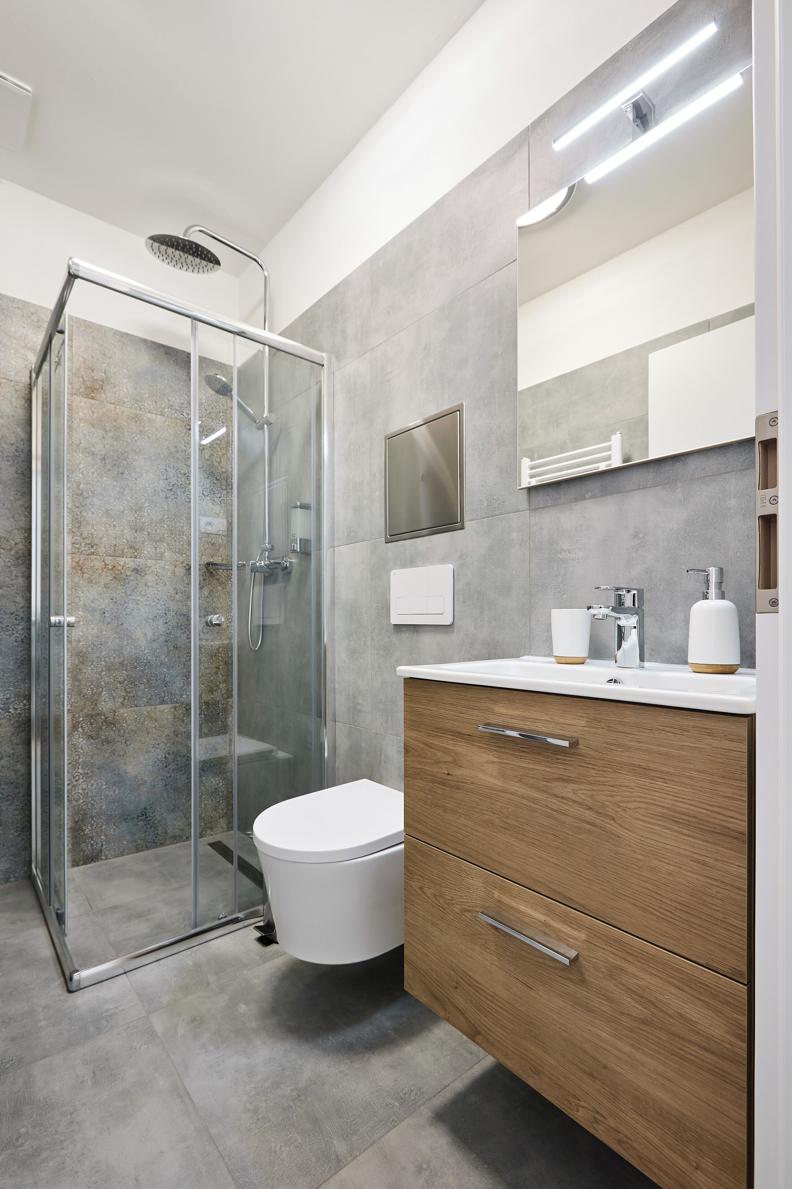 Standard Studio, City View | Bathroom