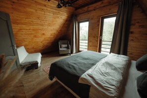 Strykjärn/strykbräda, internet och sängkläder