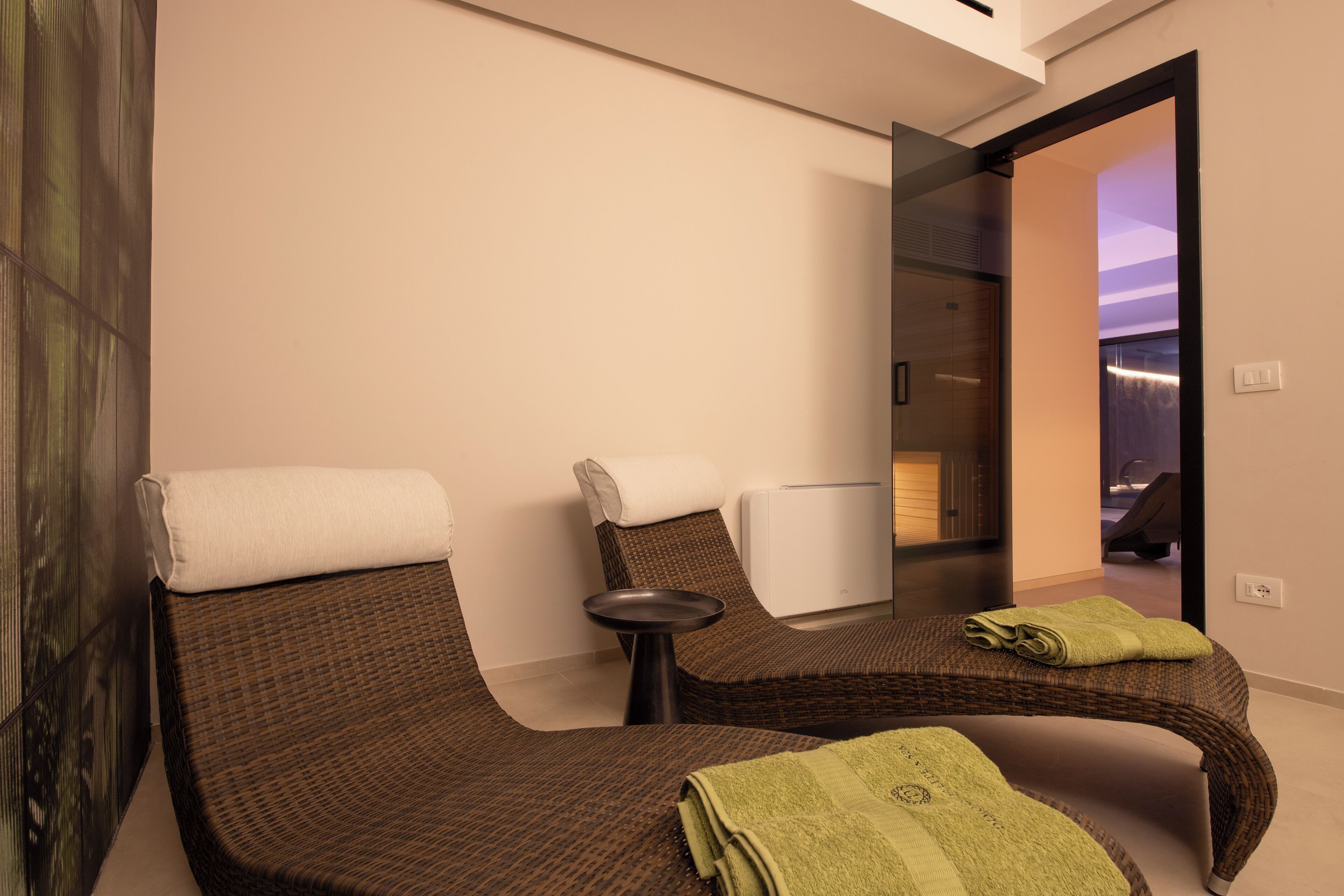 Couples treatment rooms