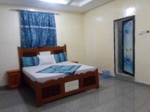 3 bedrooms, WiFi, bed sheets - Perfect 3-bedroom apartment with AC in delightful Serrekunda (Serrekunda)